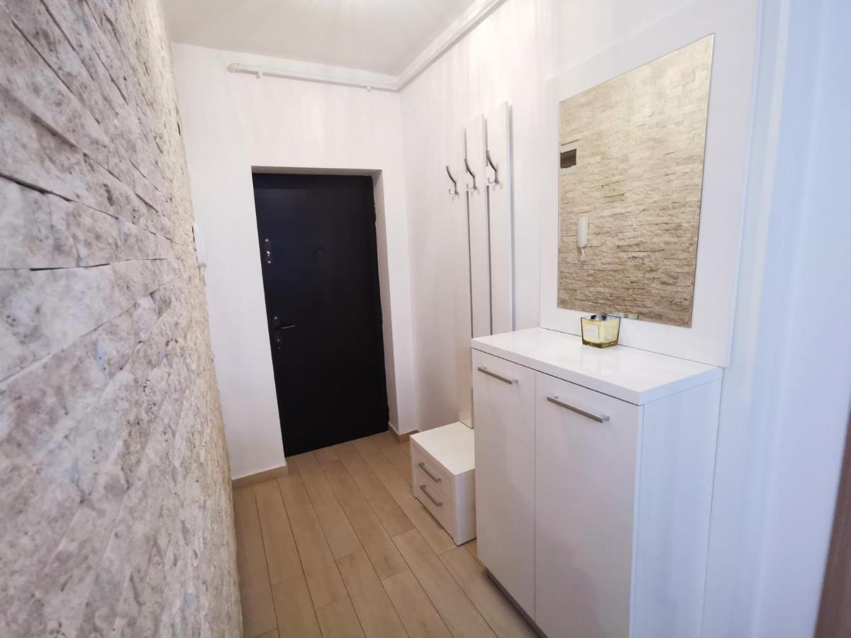 Contemporary Central Apartment In Cluj Napoca Extérieur photo